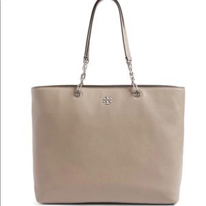 Tory Burch FRIDA TOTE in French Gray